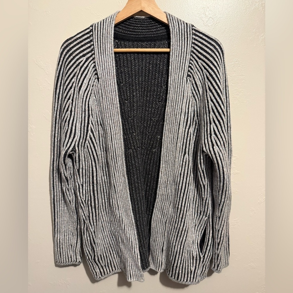 Lululemon Cotton-Cashmere Blend Sweater Wrap Powdered Clay/White/Lakeside Size 8 - Picture 6 of 15